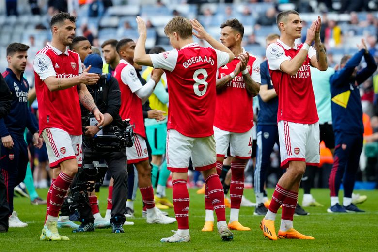 Arsenal 2023 Premier League Champions Celebration & Trophy Lifting