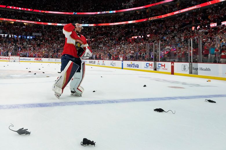 Panthers cap sweep of Hurricanes with last-minute goal