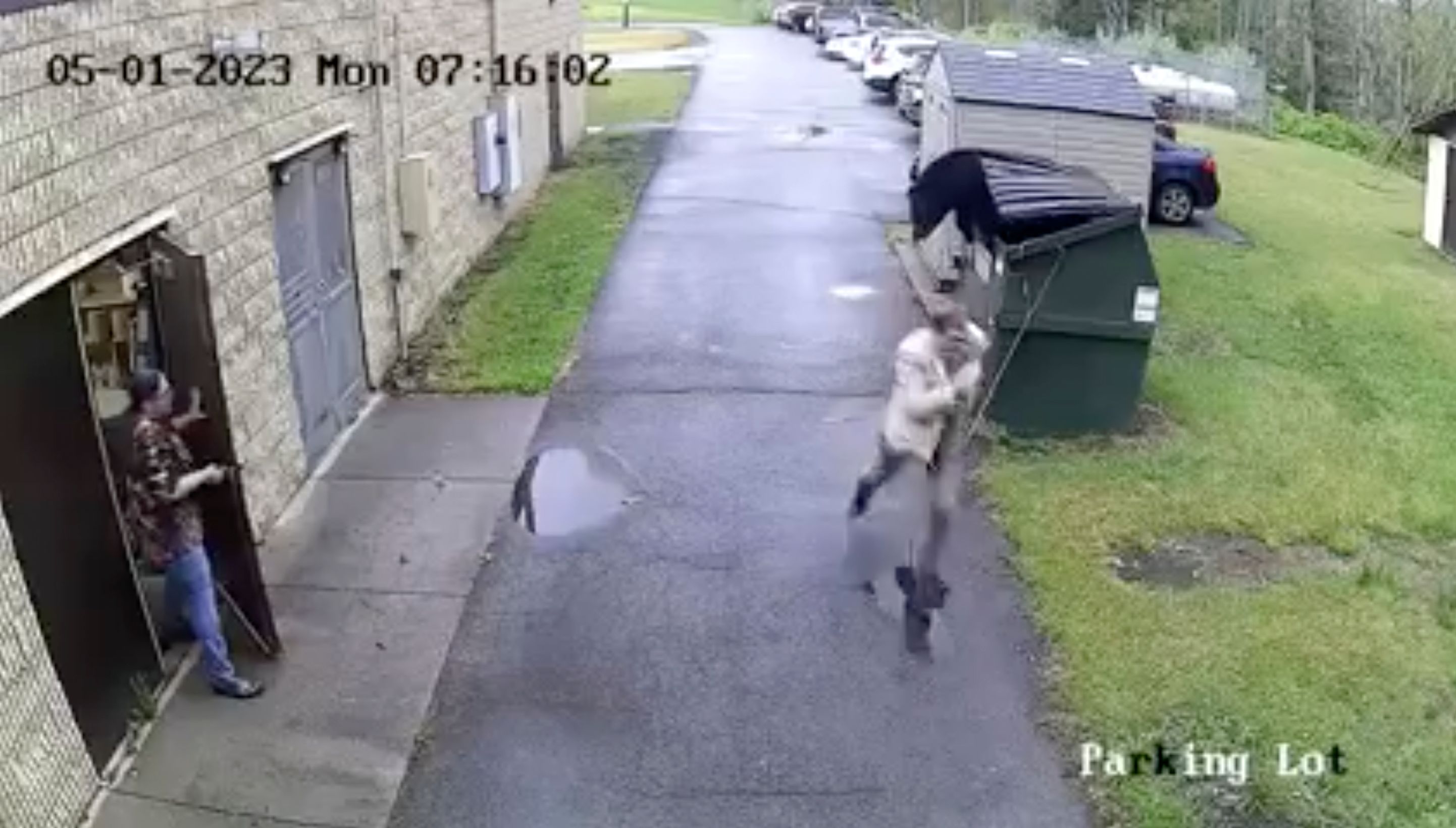 Bear gives West Virginia principal a roaring wake up call The