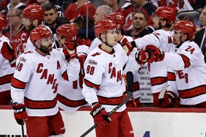 Hurricanes have 5-goal 2nd, rout Devils 6-1 for 3-1 lead - The San Diego  Union-Tribune