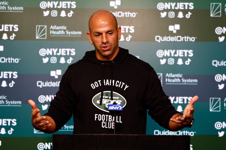 Saleh says Rodgers has 'a fire' in his eyes to win with Jets