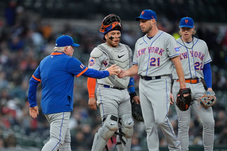 Scherzer hit hard, chased early in return from suspension