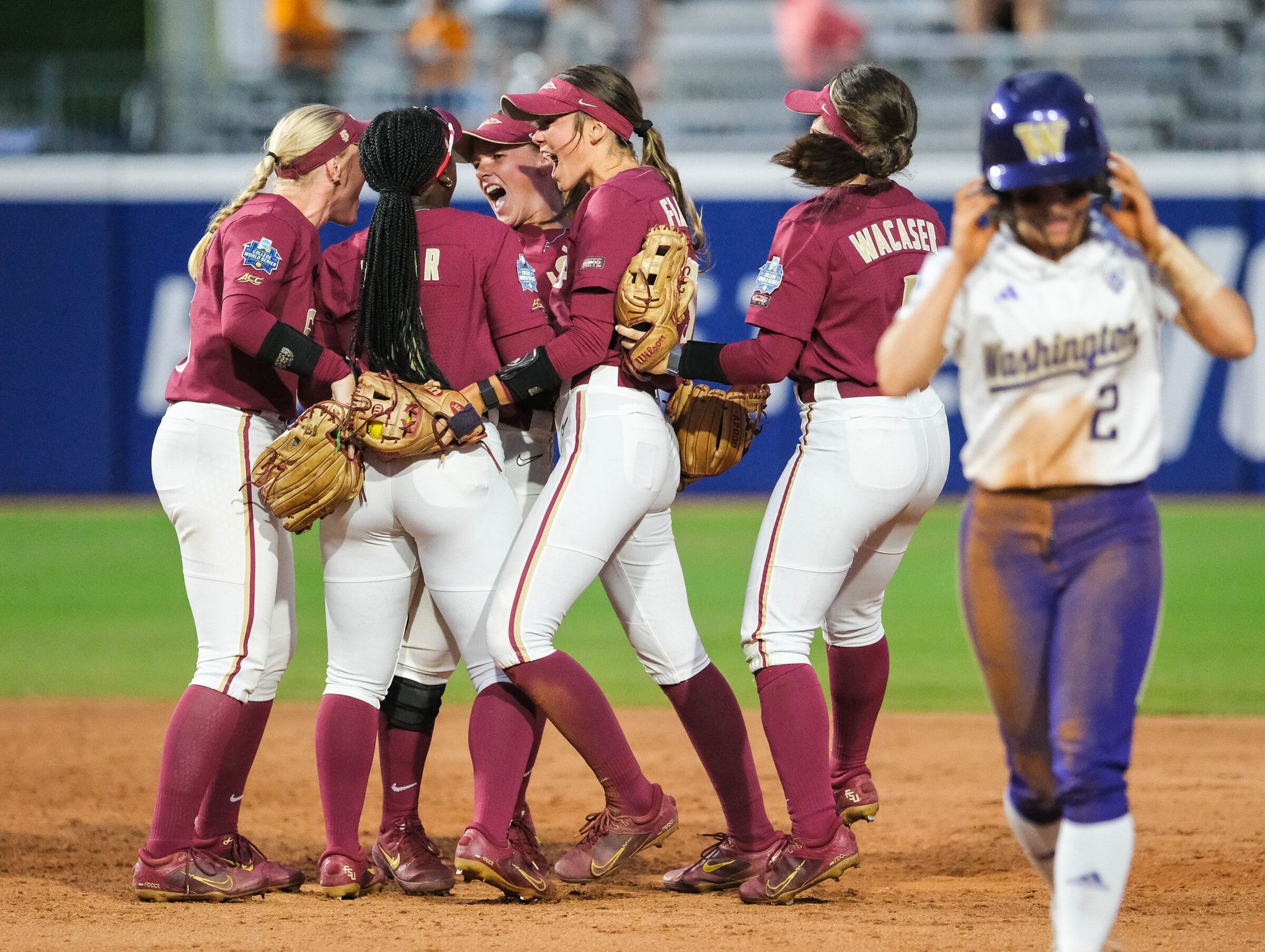 Florida baseball falls to Oklahoma in winner's bracket contest of