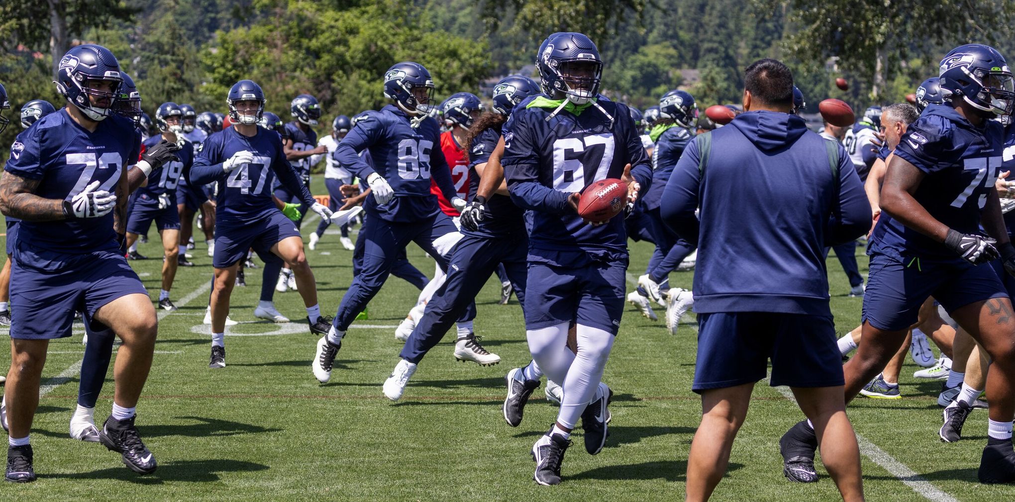 Seattle Seahawks Training Camp Preview: Offensive Storylines to Watch 