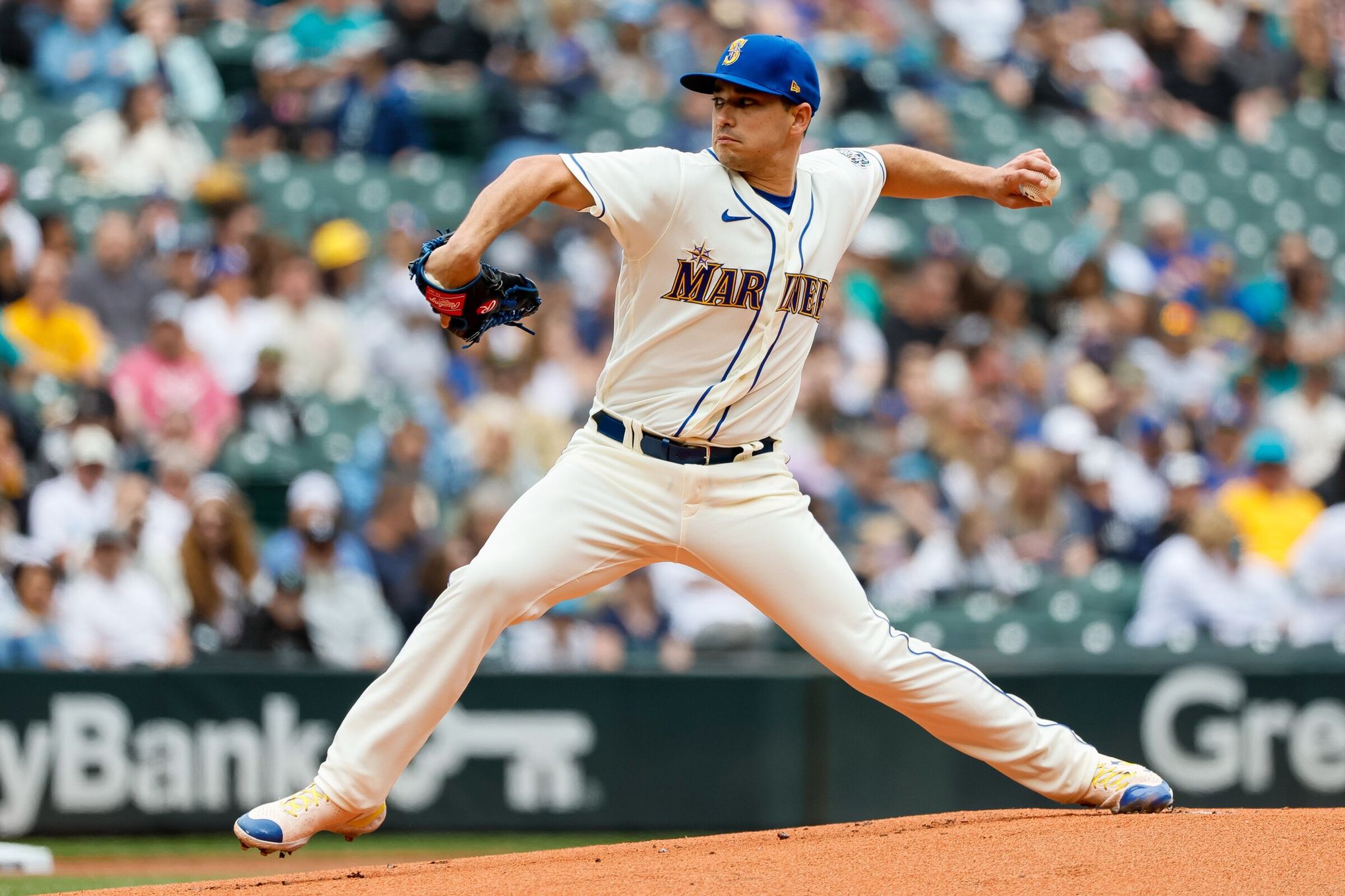 Mariners' Marco Gonzales encouraged by MLB coronavirus deal but