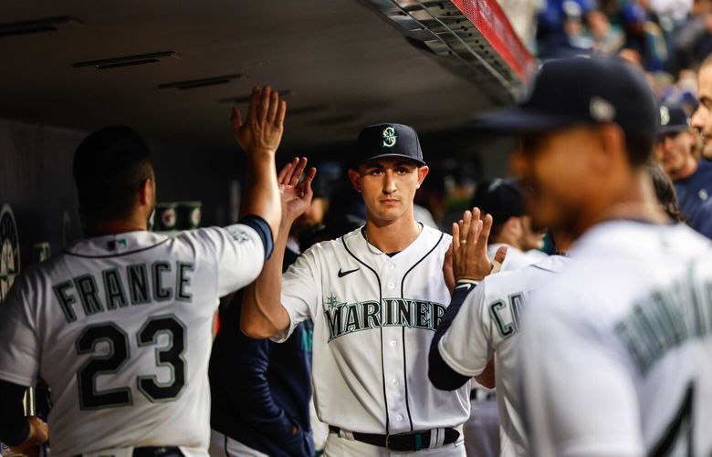 George Kirby comes out of the game after the top of the sixth having given up 3 hits and 1 run, and striking out 10. 224151