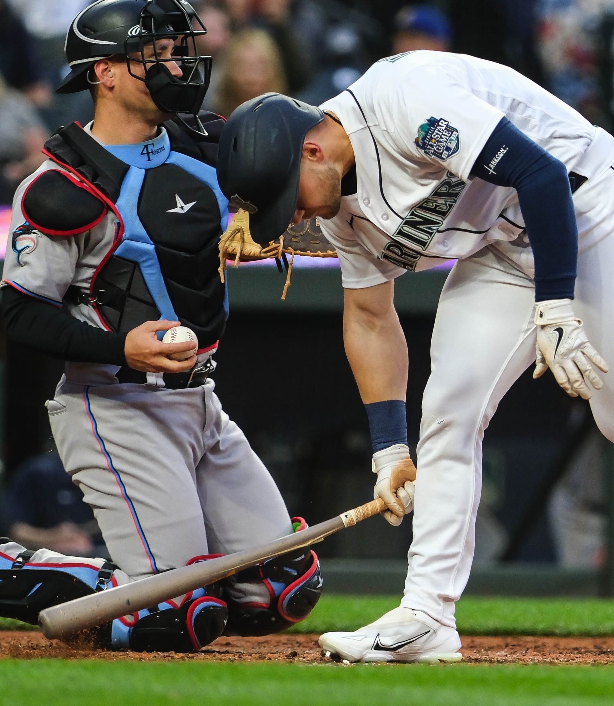 No reason to panic' after Mariners OF Jarred Kelenic's rocky debut