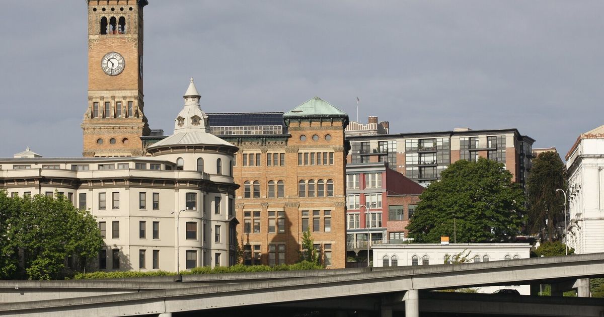 1 in 3 owners are ‘house poor’ in this WA city, and it isn’t Seattle