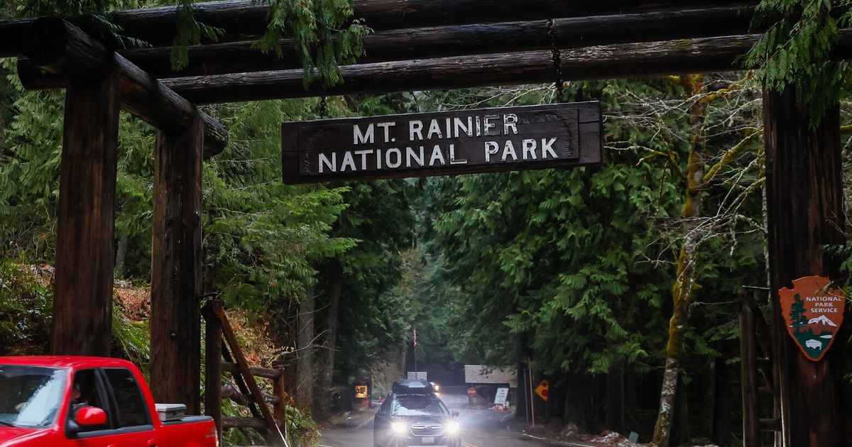 Run buses to Mount Rainier | The Seattle Times