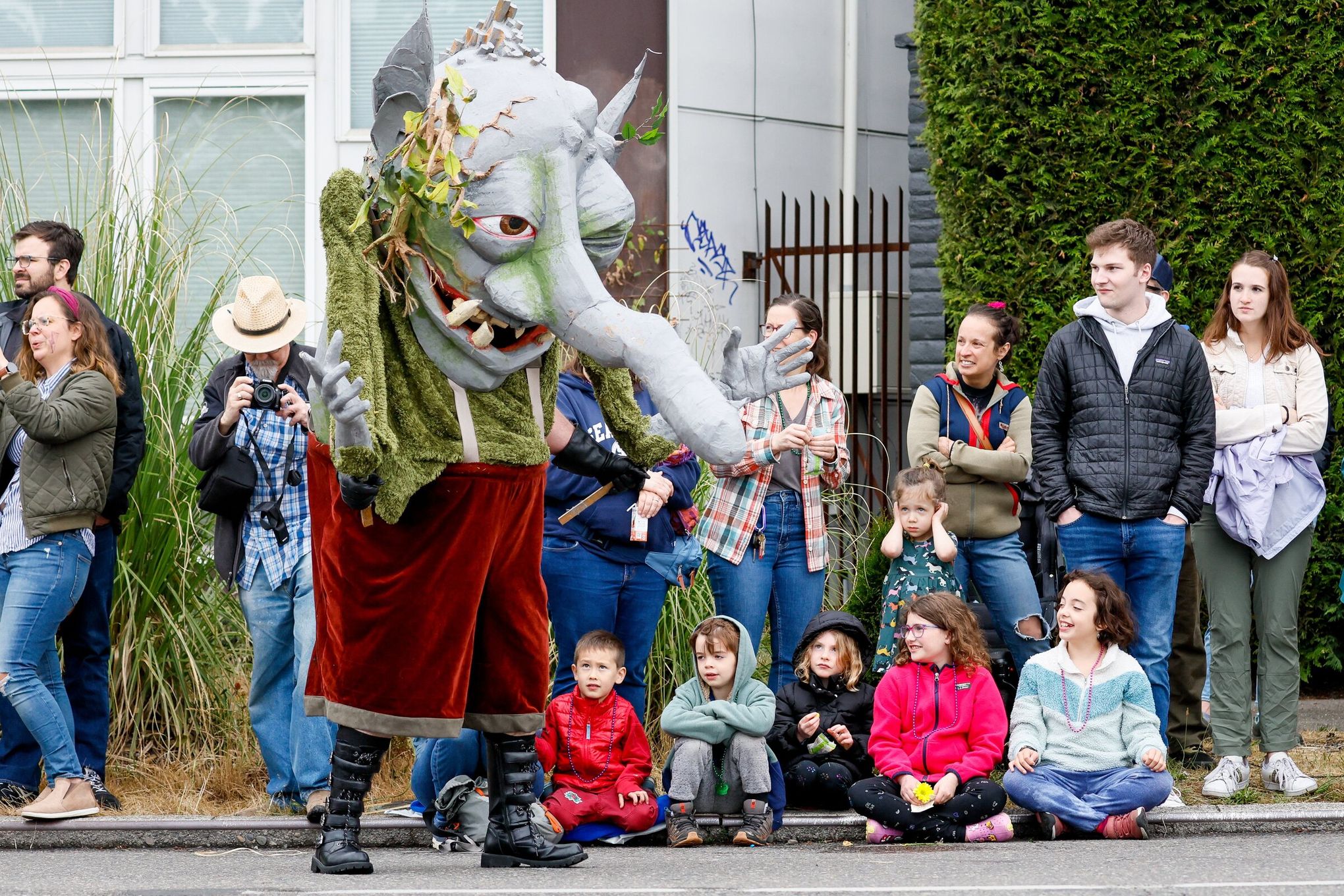 Giant puppets, naked bicyclists and more at Fremont Solstice Parade | The  Seattle Times