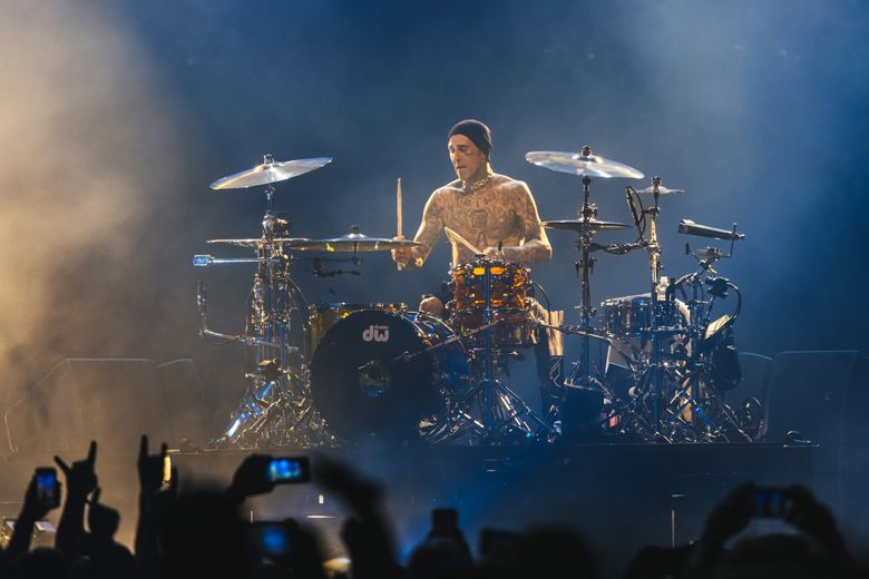 In Seattle, Blink-182 turned back the clock — for better and worse