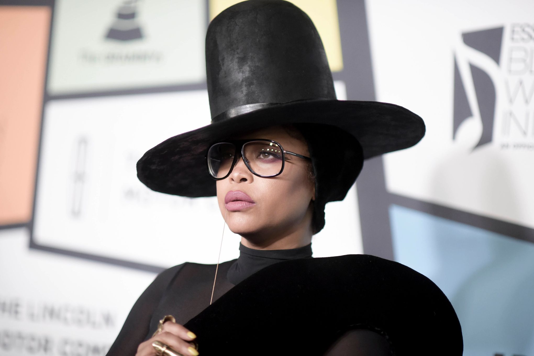 Erykah Badu to launch North American 'Unfollow Me' tour with Yasiin Bey