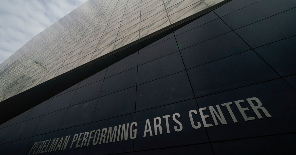 `Cats’ returns at new Perelman Center, a $500 million building in ...