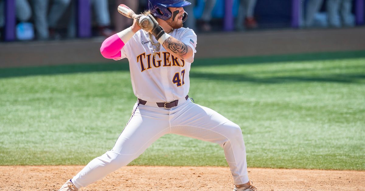 Jobert’s home run in eighth leads LSU to 6-5 win over Oregon State at Baton Rouge Regional