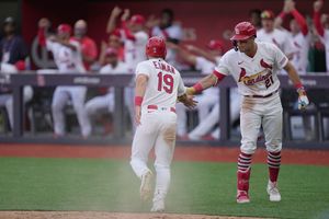 Cardinals rally for 7-5 win over the Cubs to split London series – KGET 17