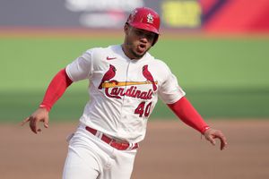 Cardinals rally for 7-5 win over the Cubs to split London series – KXAN  Austin