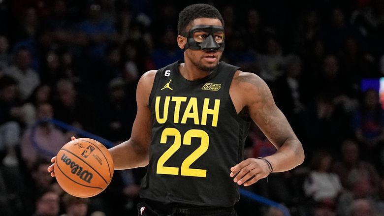 Hawks clear cap room, trade Collins to Jazz for Gay, future 2nd rounder, AP  source says – KGET 17