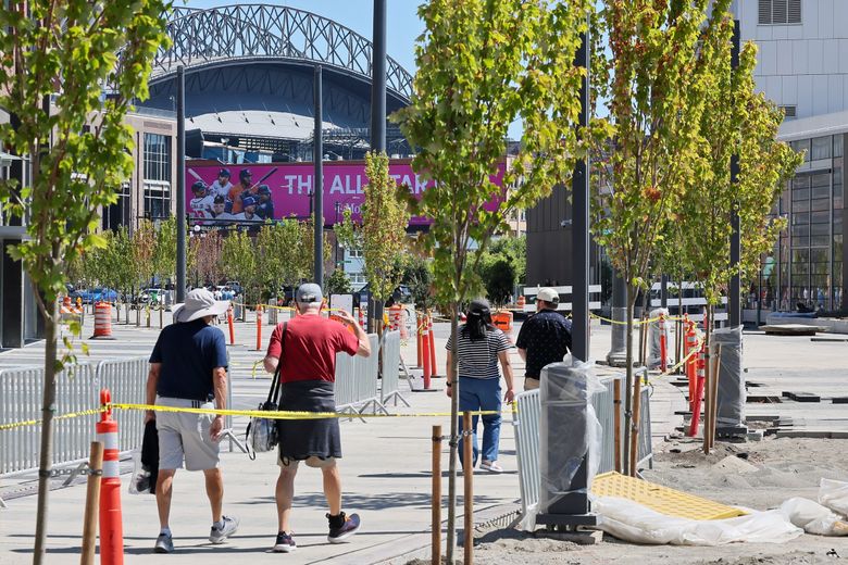 Uber offers discounted rides from Eastside park-and-ride lots to Seahawk  games