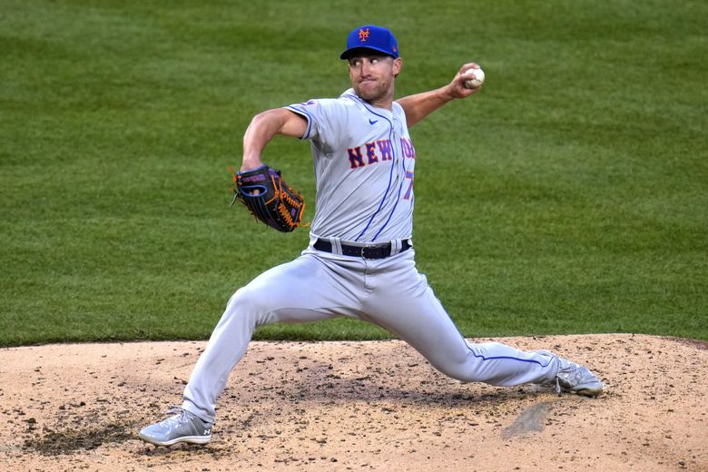 Mariners trade Chris Flexen, Trevor Gott to Mets for Zach