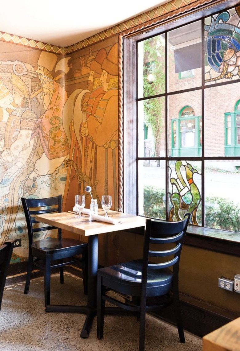 RUSSIAN SAMOVAR RESTAURANT: Murals covering the walls of Cook Weaver (formerly the Russian Samovar) tell the story of a tsar, three sisters and a swan-turned-princess. (Lawrence Kreisman)