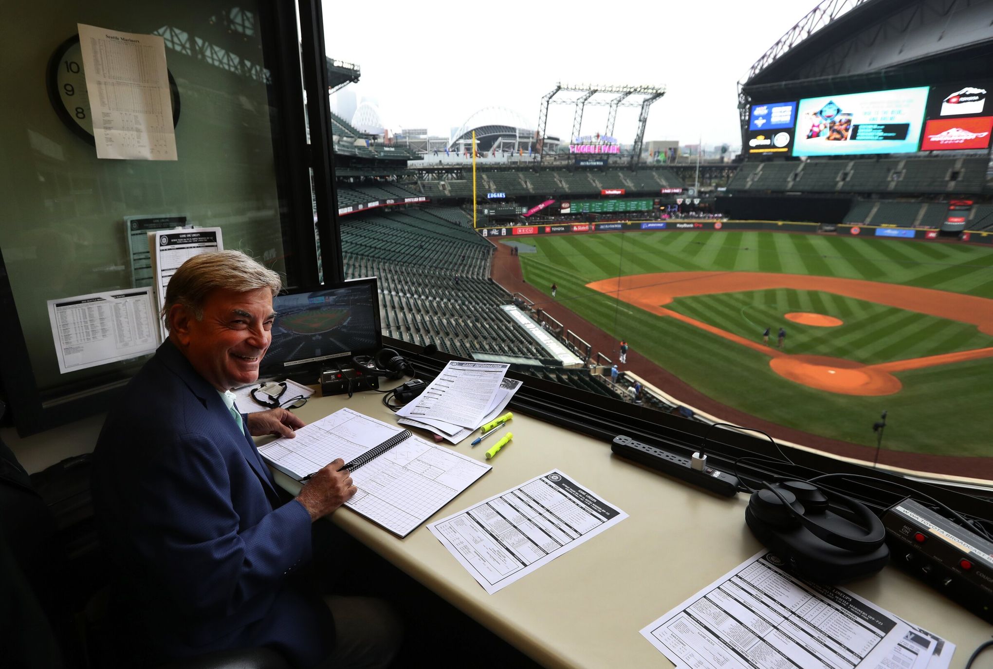 Mariners notes: Rick Rizzs on M's award winners, remembering