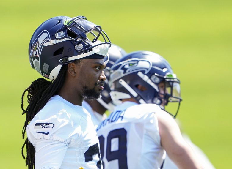 Seahawks get first look at rookies, including two QBs, at minicamp