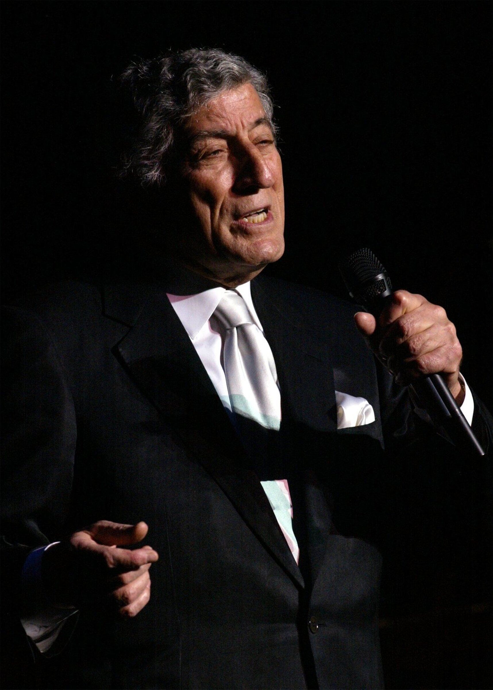 Tony Bennett, masterful stylist of American musical standards