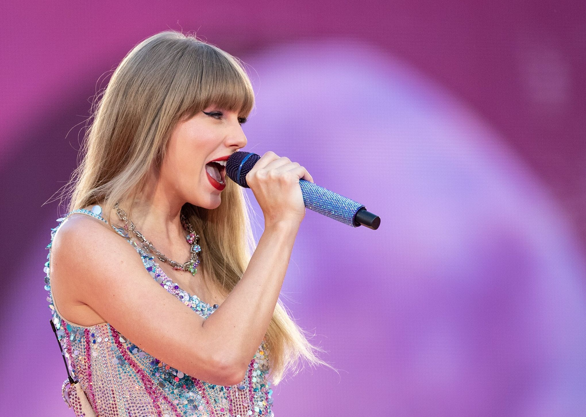 Taylor Swift's surprise song at Seattle concert hypes next