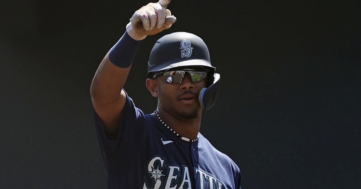 J.P. Crawford comes up big in clutch as Mariners beat Rangers to keep hope  alive