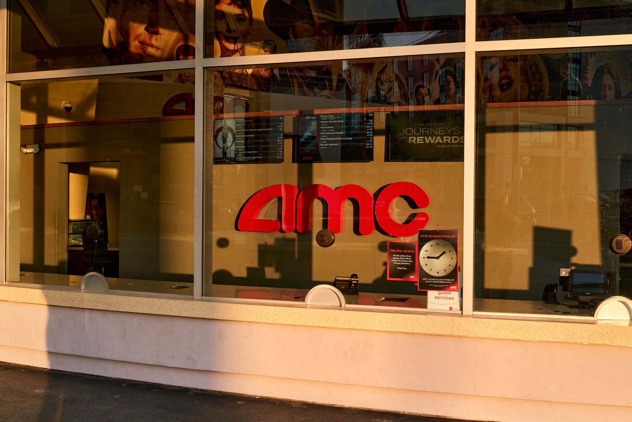 AMC Movie Chain Will Charge More For Better Seats, But Not For
