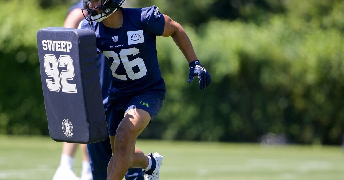 Seattle Seahawks' running back position in far better shape in 2020  compared to 2019 