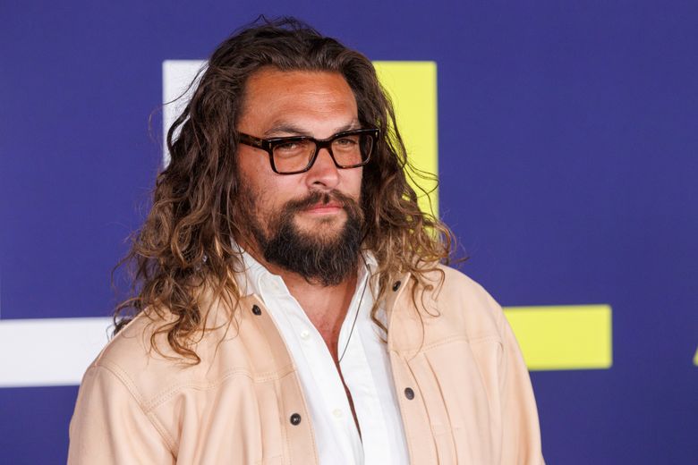 Jason Momoa hosts Discovery's 'Shark Week,' featuring feeding frenzies and  junkie sharks | The Seattle Times