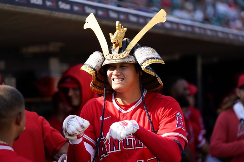 Shohei Ohtani has big night, adds to Angels' samurai tradition - Los Angeles  Times