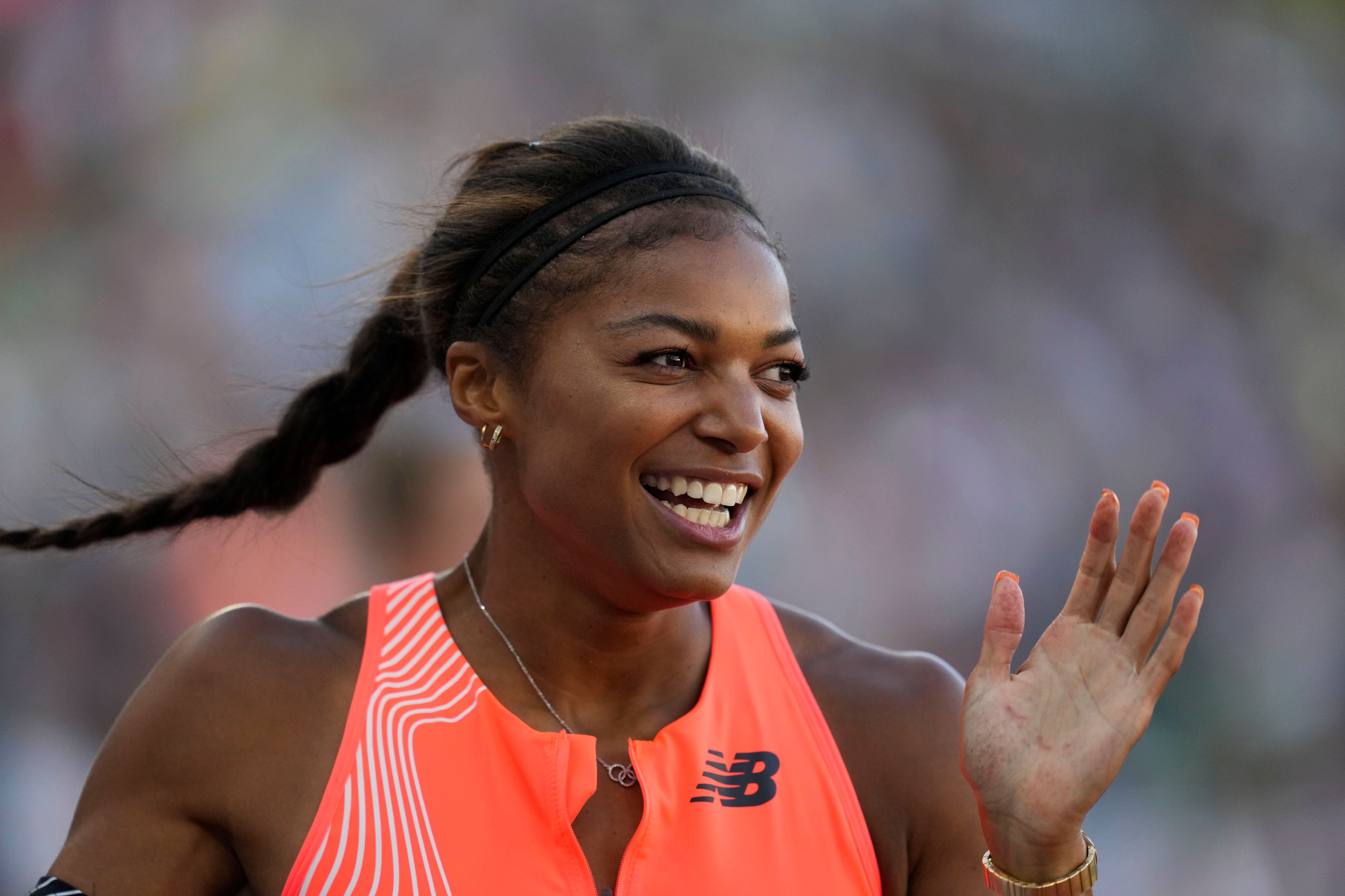 Gabby Thomas Holds Off Sha’Carri Richardson To Win The 200 At The US Track And Field