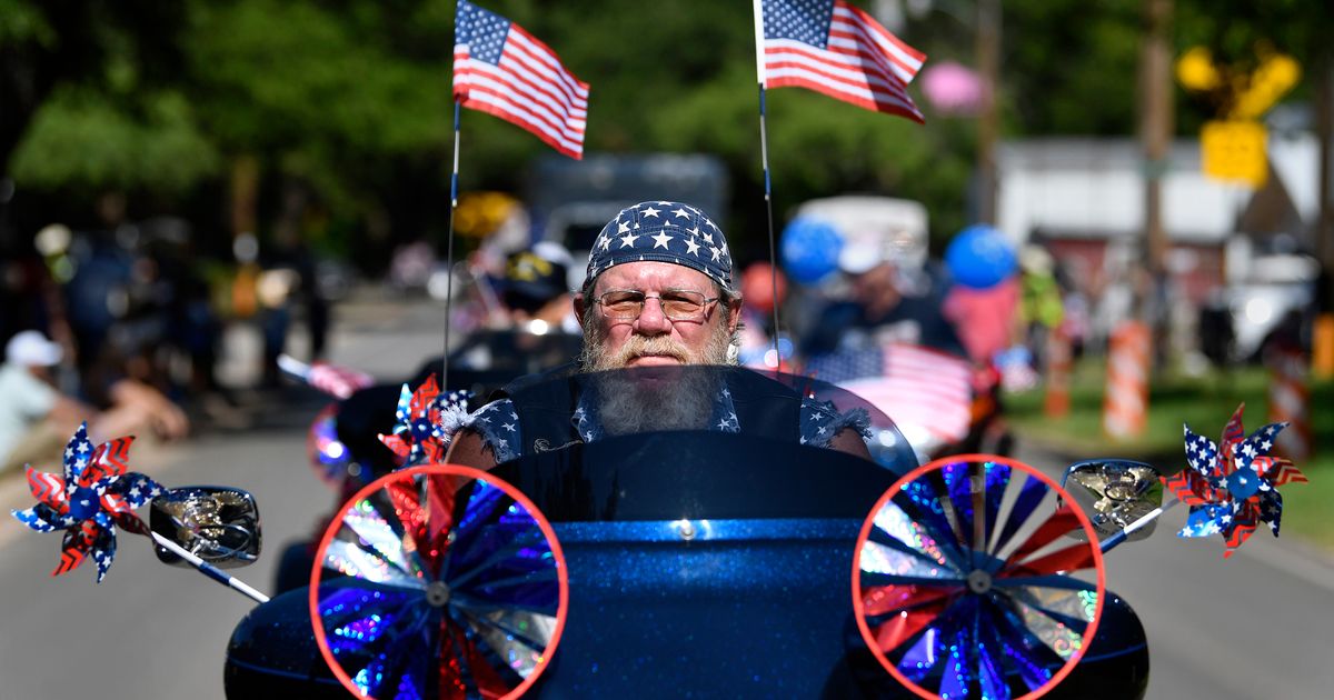 Revelers across the US brave heat and rain to celebrate Fourth of July ...
