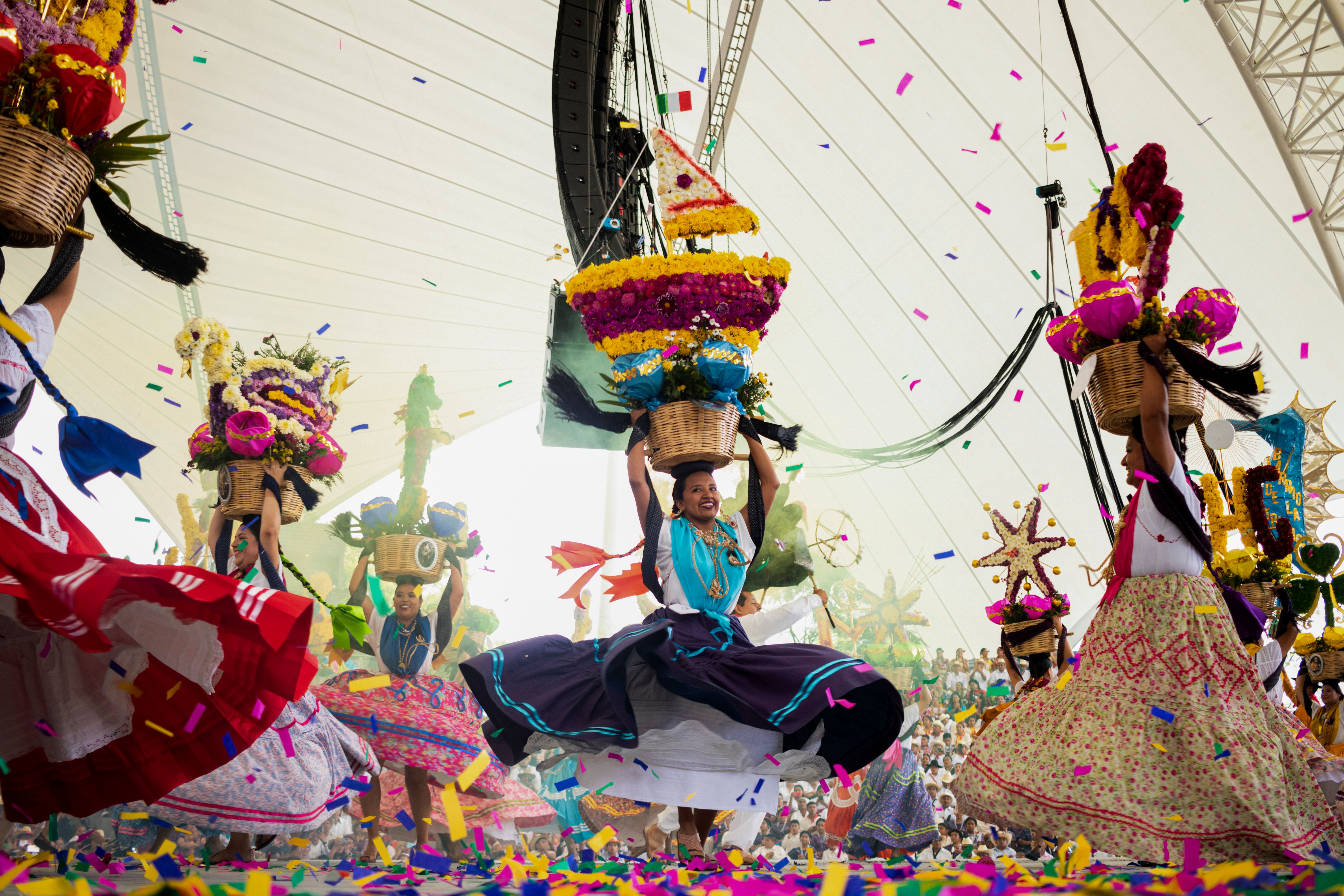 アート・デザイン・音楽 Changing Dreams: A Generation of Oaxaca アート・デザイン・音楽 Changing Dreams: A Generation of