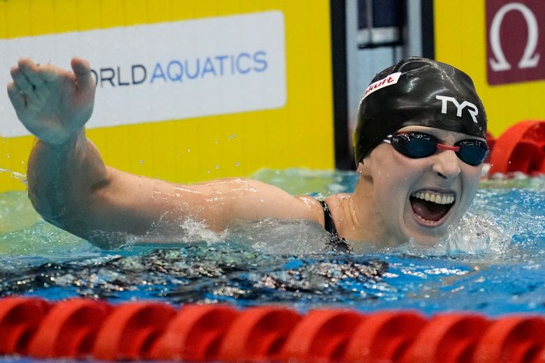 Katie Ledecky wins gold in 1,500 at the swimming worlds to tie