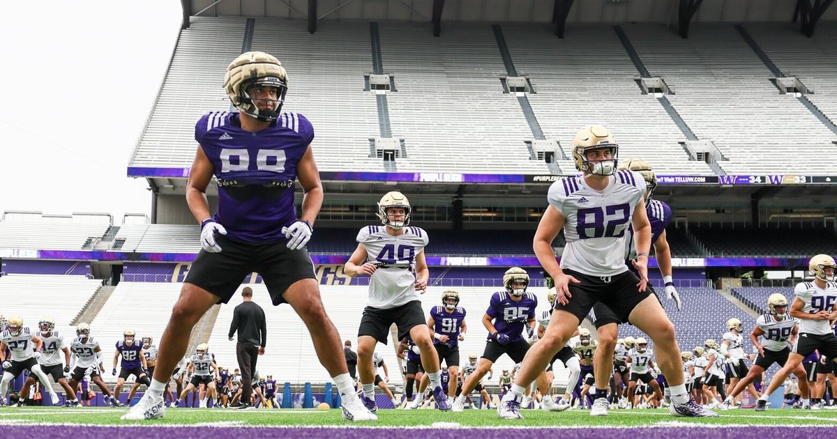 Photos Sunday at UW football fall camp The Seattle Times