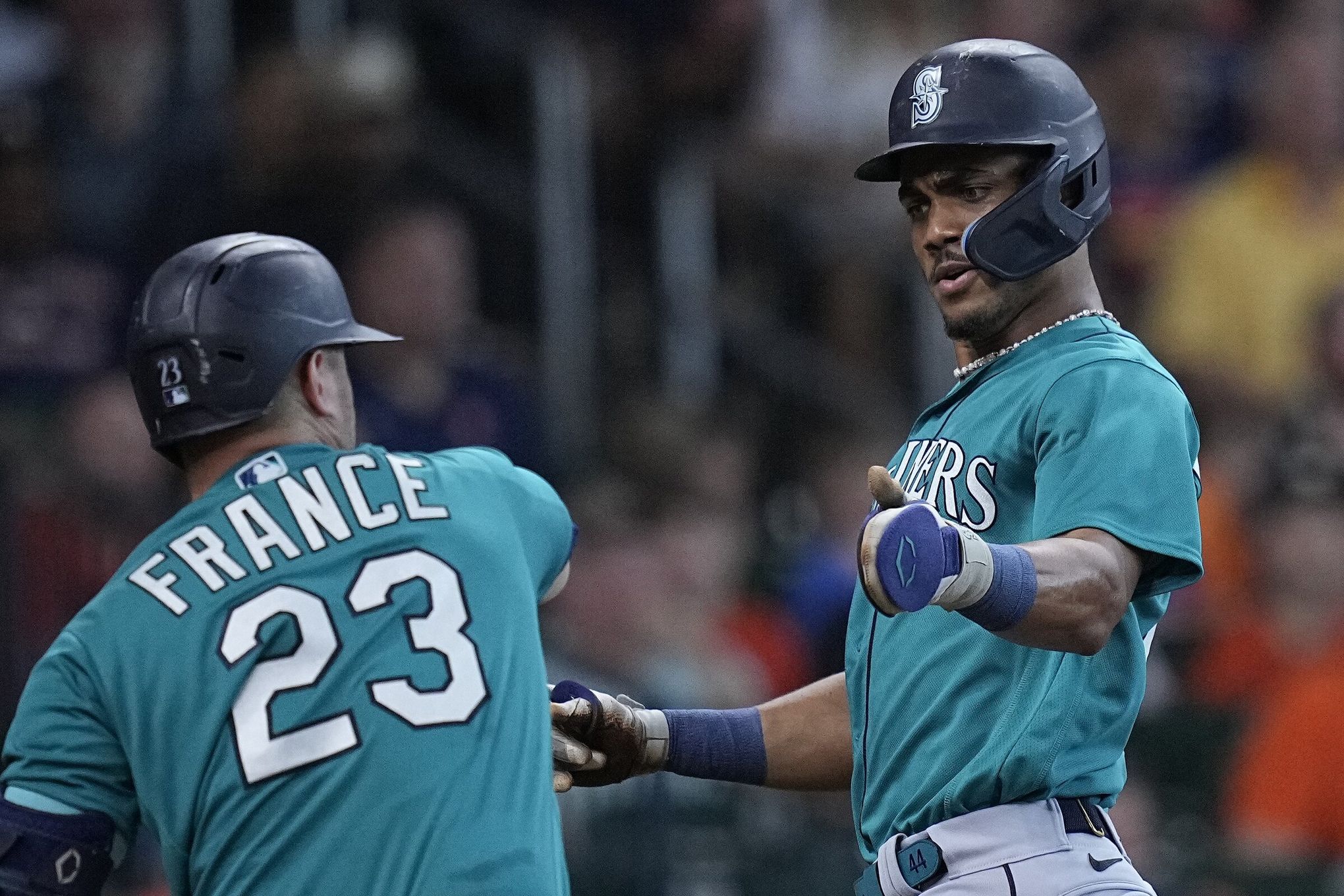 Julio Rodriguez sets record in Mariners' win over Astros, while