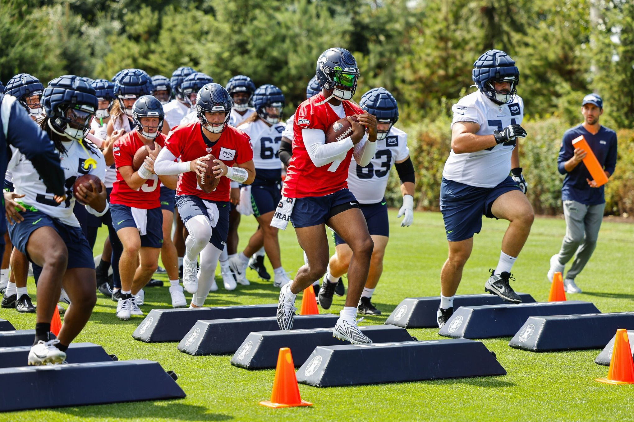 Seahawks QB Drew Lock says leaving preseason game 'precautionary thing'