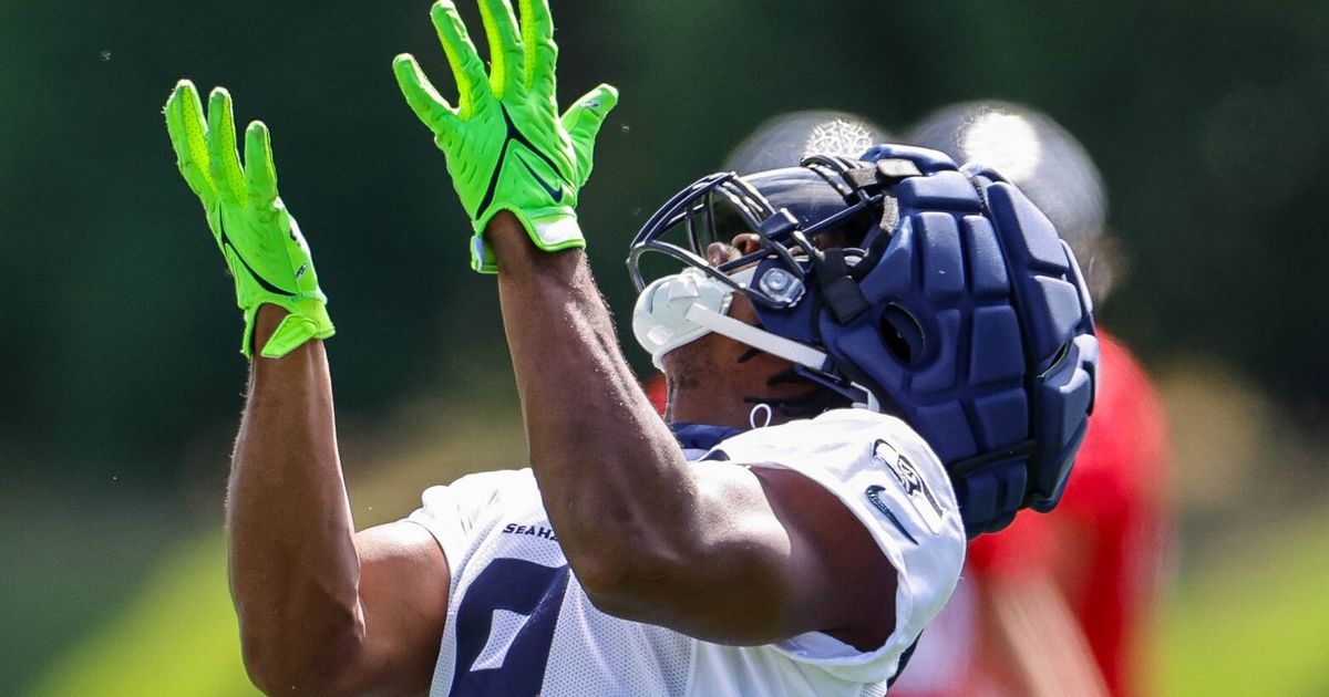 Seahawks' Kenneth Walker III and Zach Charbonnet Banged Up at