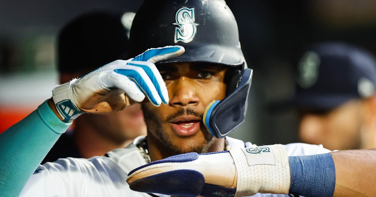 Julio Rodriguez injury update: Mariners OF scratched with back issue  Tuesday vs. A's - DraftKings Network