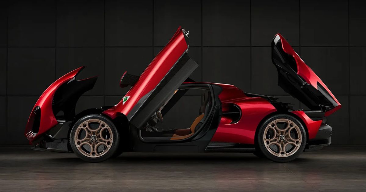 Alfa Romeo 33 Stradale is Stellantis brand's new flagship sports