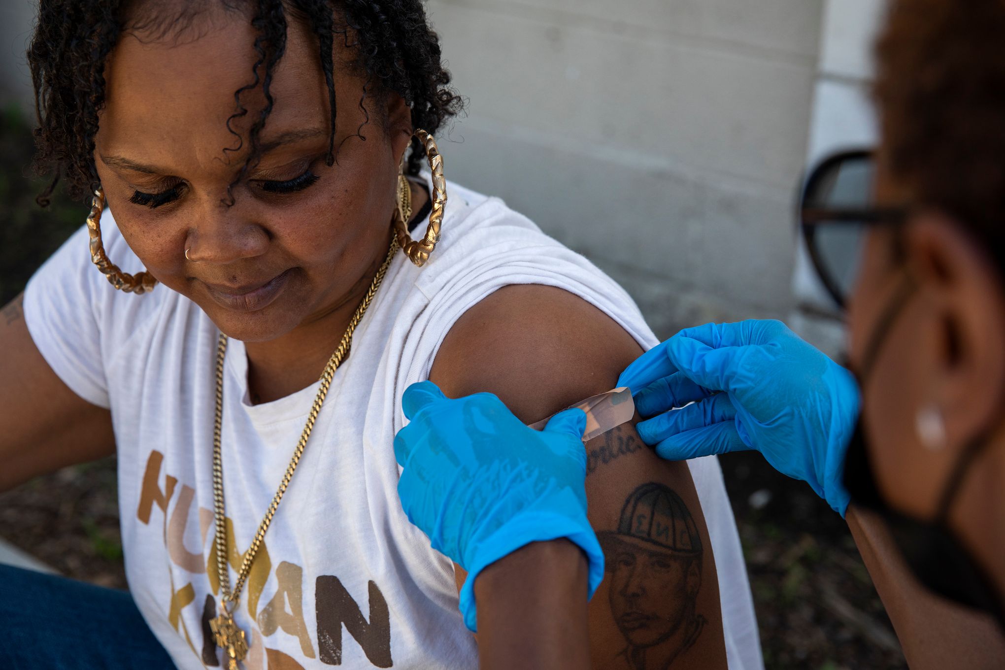 Here's what it's like to get a tattoo during the coronavirus pandemic