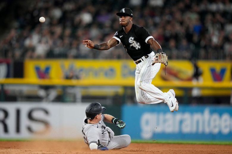 Video: White Sox's Tim Anderson Punches Guardians' Jose Ramirez