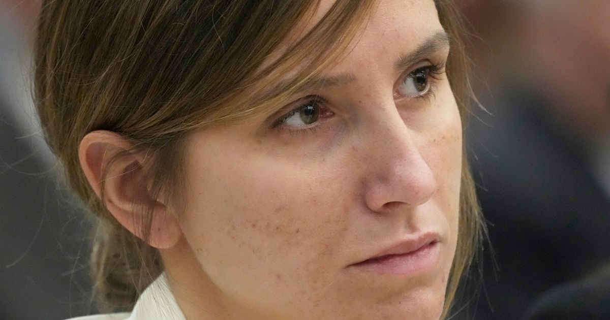 No death penalty for mom accused of killing husband, writing book about ...