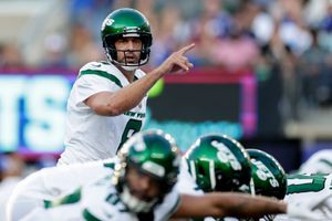 Aaron Rodgers throws first TD pass with the Jets in his second series vs.  Giants – NewsNation