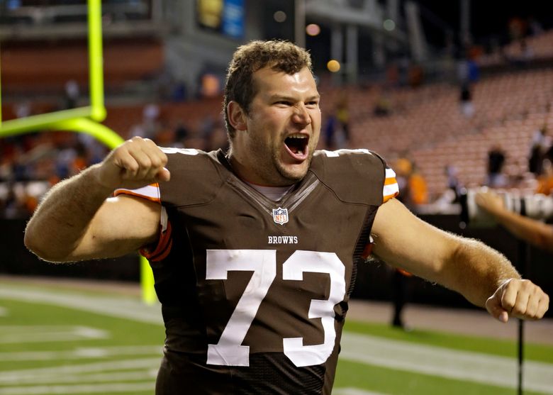 Iron man Joe Thomas lives to be a Cleveland Brown - ESPN