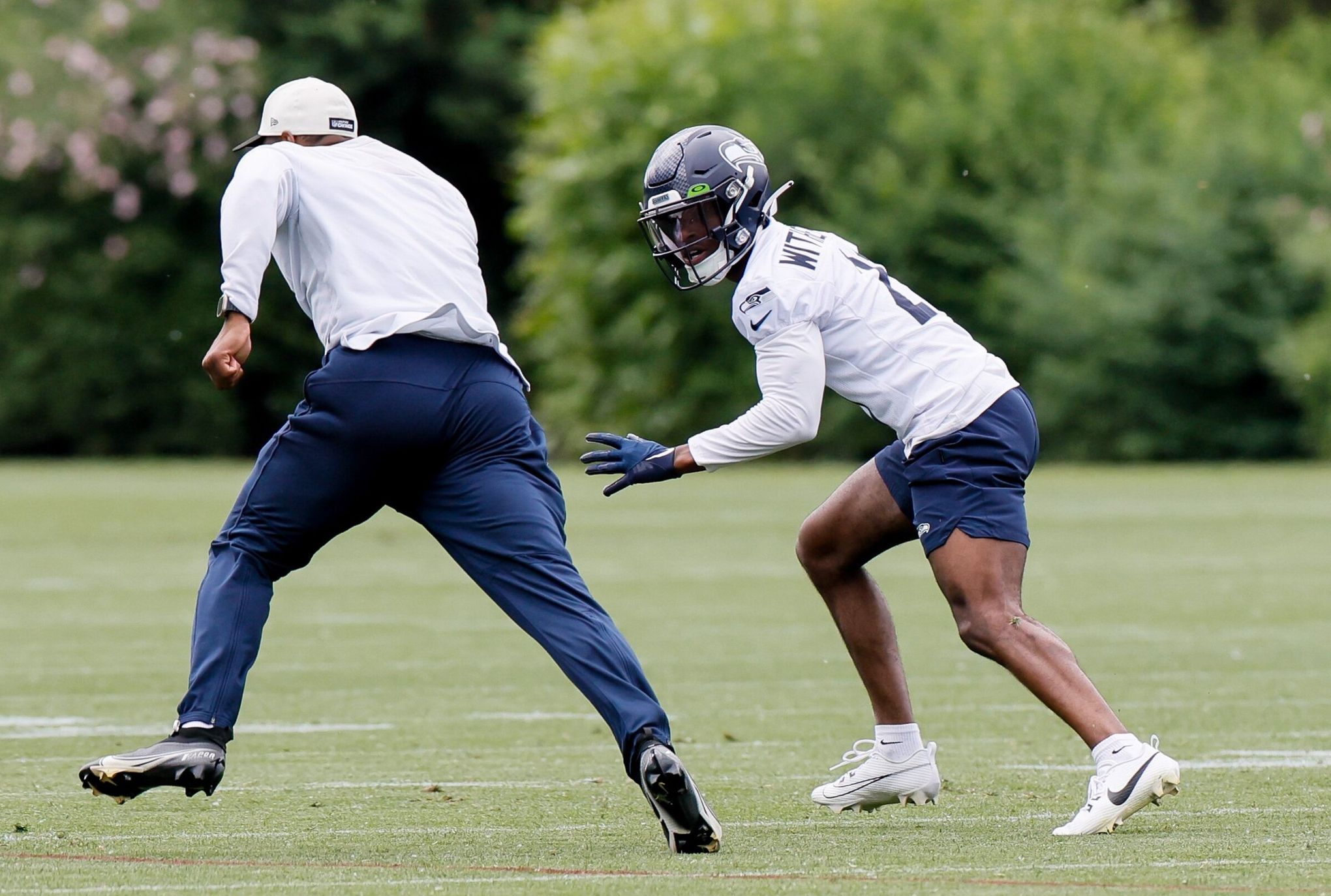 Devon Witherspoon on track to make Seahawks debut Sunday