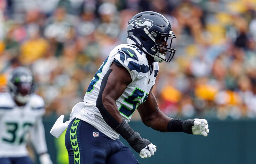 Seahawks' Jordyn Brooks back after 'amazing' recovery from ACL injury